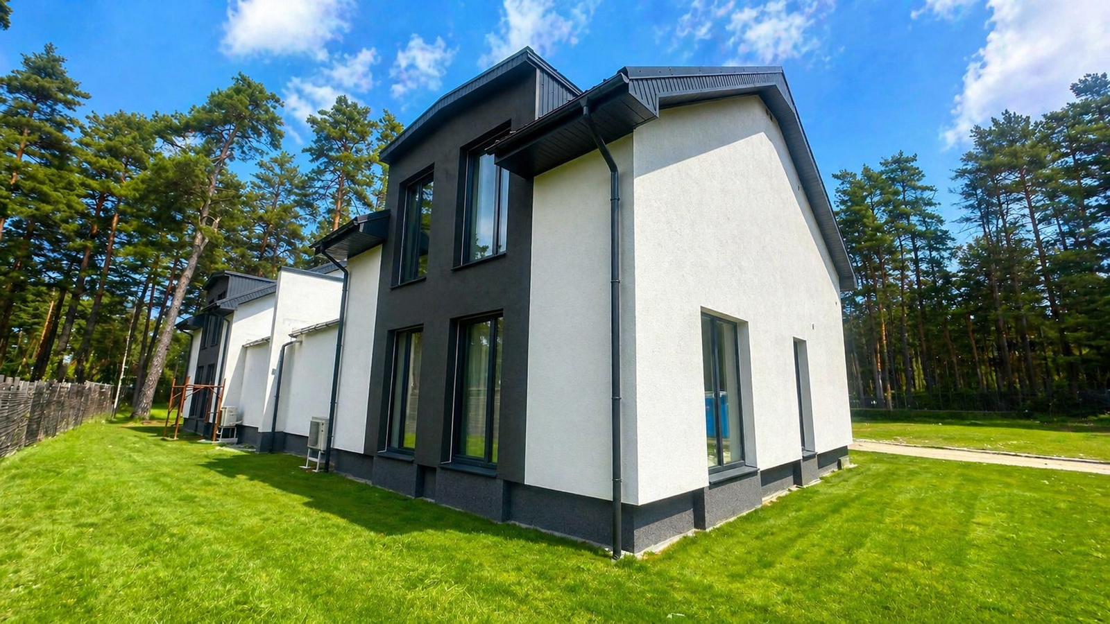 Family house photo 6