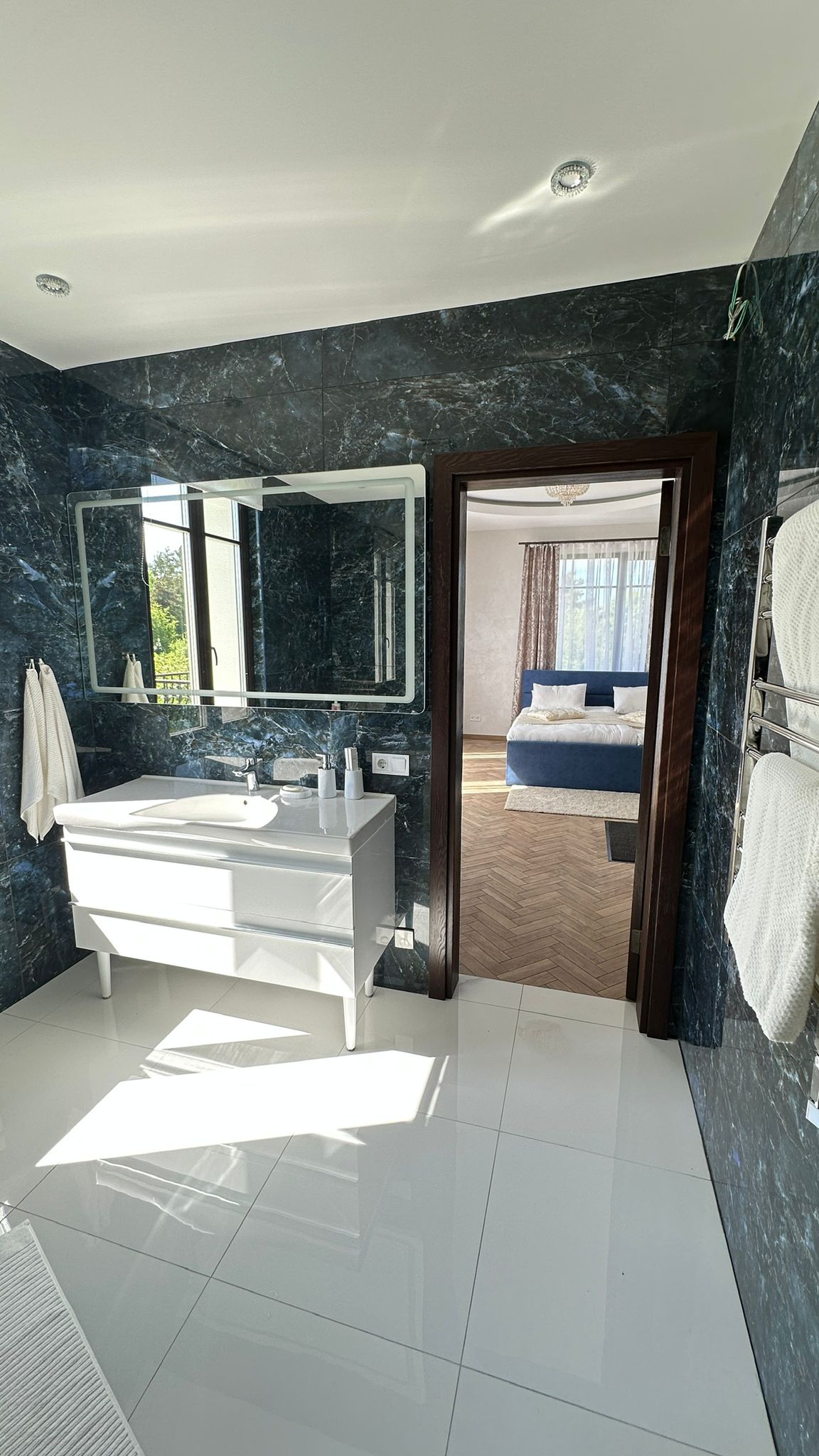 Grand Baltezers luxury private stay photo