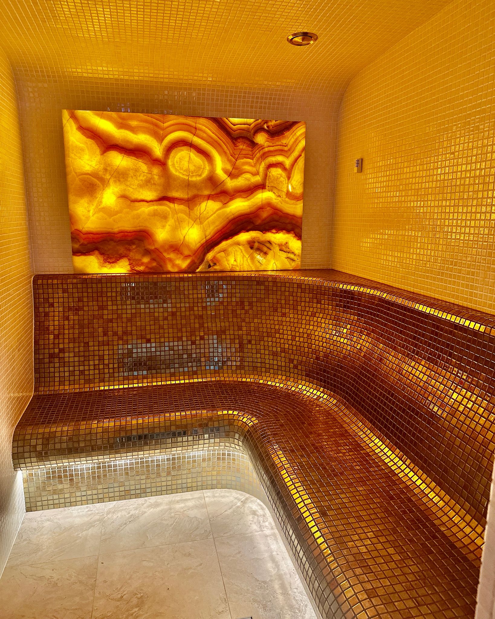 Grand Baltezers luxury private stay photo